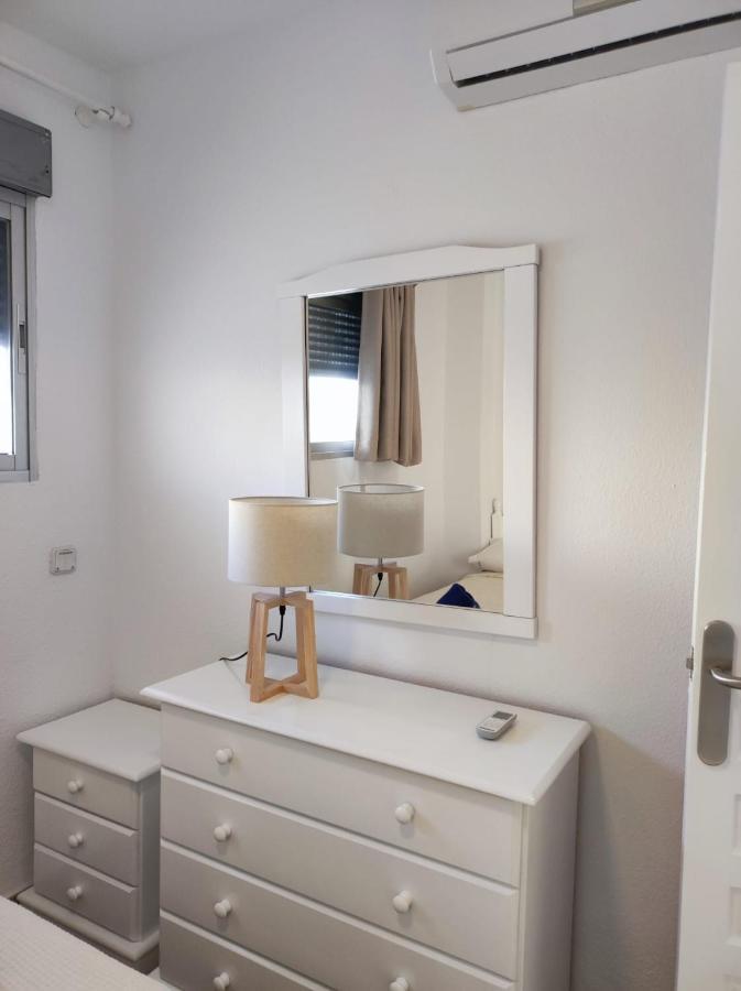 Apartament Acapulco Playa 26 Menyber Nerja Zewnętrze zdjęcie