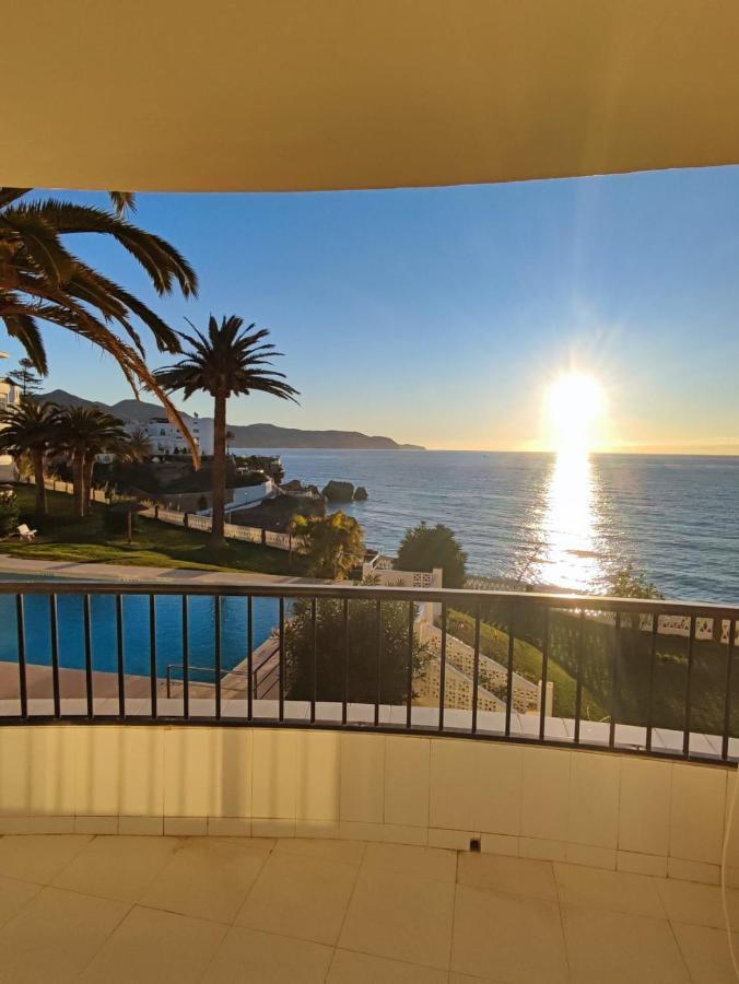 Apartament Acapulco Playa 26 Menyber Nerja Zewnętrze zdjęcie