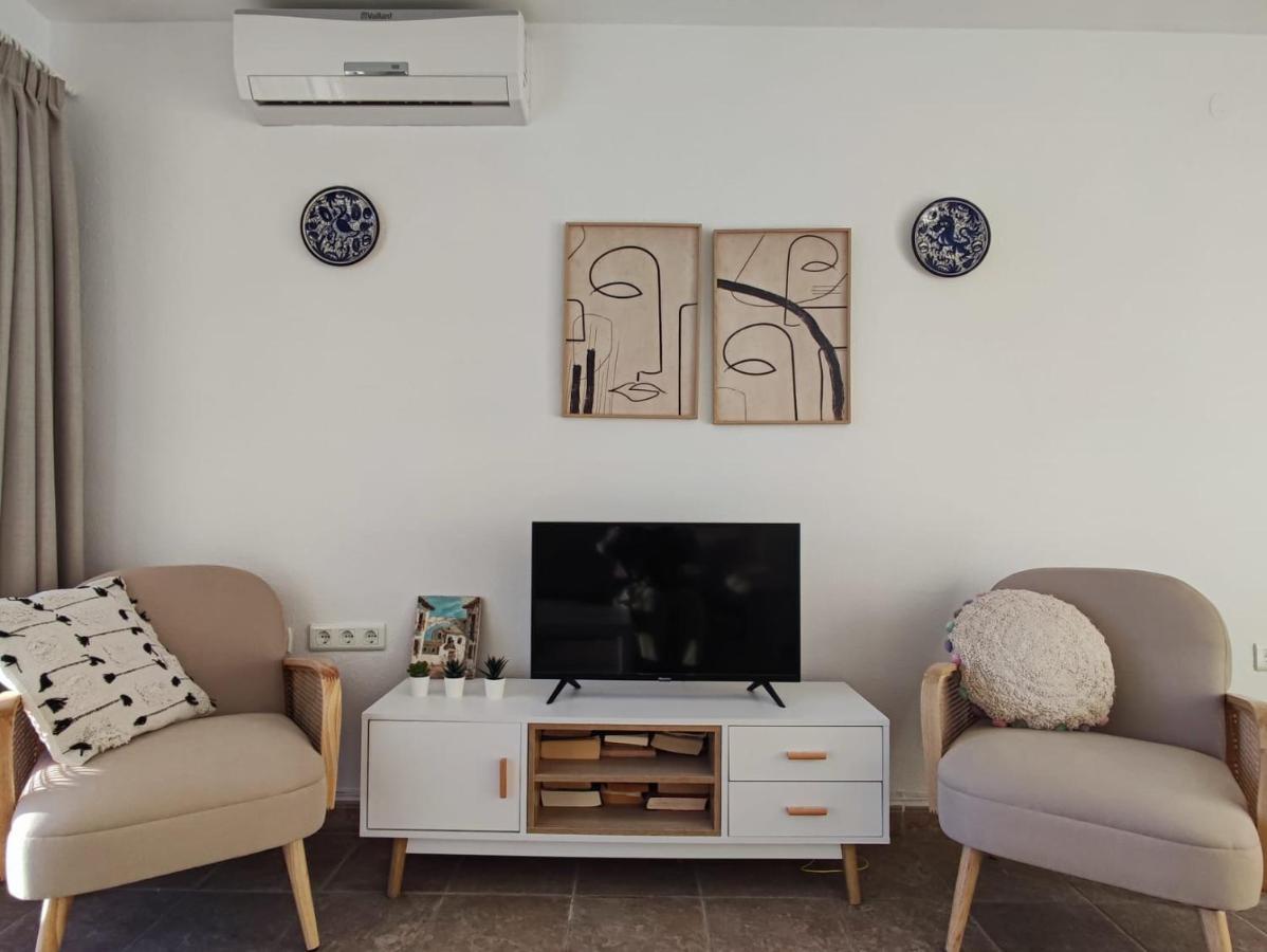 Apartament Acapulco Playa 26 Menyber Nerja Zewnętrze zdjęcie